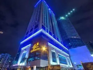 Spacious and Cozy Corner - Real