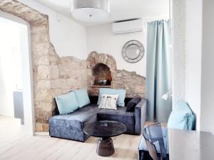 Pula center - with a beautiful terrace