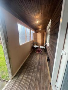 Large St Albans Garden House