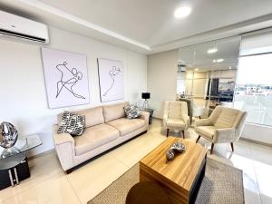 Luxurious and Spacious Family Apartment in Curupau Isuto