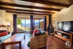 Adosada excelentes vistas Cortás - Isóbol