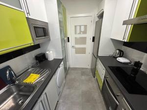 Habitaciones en Embajadores