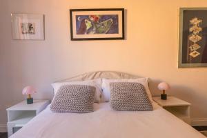 Windrose Oleanders Home