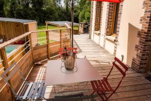 Maisons de vacances Maison de charme, piscine, jacuzzi, riviere, : photos des chambres