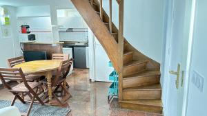 Appartements Mezzanine 17 Rue de la Fraternite 2 chambres avec parking : photos des chambres