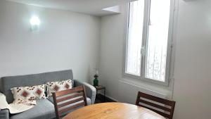 Appartements Mezzanine 17 Rue de la Fraternite 2 chambres avec parking : photos des chambres