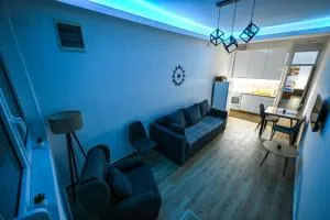 STAN na DAN MITIC FREE PARKING - Prilepnica