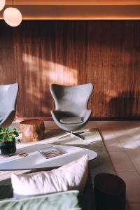 Frame Hotel - Treehouse