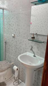 Casa a 900m da Praia do Peró CB