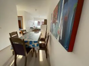 Casa a 150m da praia com piscina e churrasqueira - Balneário Praia do Leste