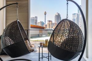 Private 2 Levels Ensuite Darling Harbour ICC