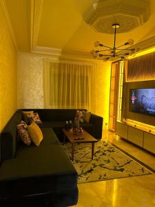 2-bedroom luxury contemporary apartment Hivernage