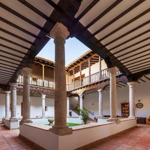 La Casa de la Botica - Casa Rural El Romeral