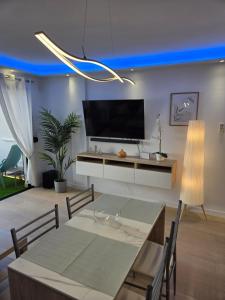 Luxury Alondras E108