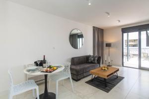 Villa 23 A heated pool