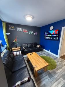 City Centre Modern 2 bedroom apartment