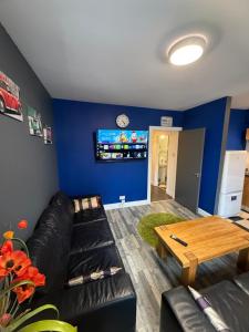 City Centre Modern 2 bedroom apartment