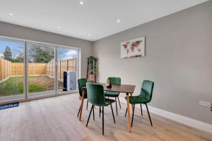 Travard at Heathrow 384