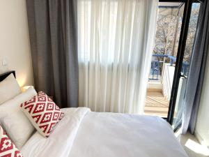 Near Beach and Easy Parking - By Solstad