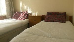 Lovely Chalet 15, Seadell Park