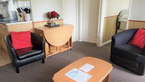 Lovely Chalet 15, Seadell Park