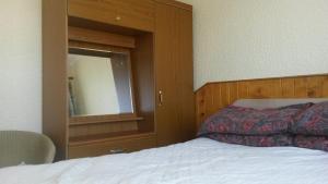 Lovely Chalet 15, Seadell Park