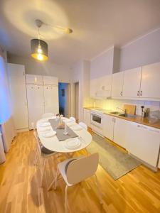 Noah Longstay Nygatan 36