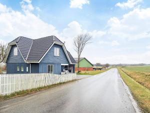 6 person holiday home in Snedsted