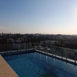 Homely and Spacious 2 bed at Marina Bay