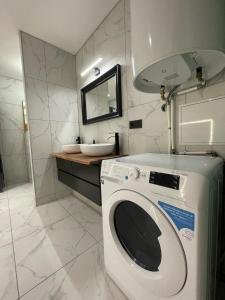 Appartements LE LUXURY LOFT - PARLEMENT EUROPEEN l PARKING l NETFLIX - SPACIEUX & UNIQUE : photos des chambres
