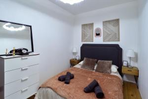 Appartements LE LUXURY LOFT - PARLEMENT EUROPEEN l PARKING l NETFLIX - SPACIEUX & UNIQUE : photos des chambres