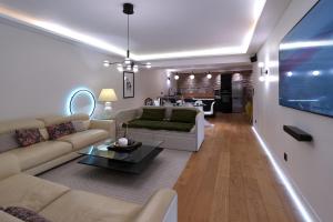 Appartements LE LUXURY LOFT - PARLEMENT EUROPEEN l PARKING l NETFLIX - SPACIEUX & UNIQUE : photos des chambres
