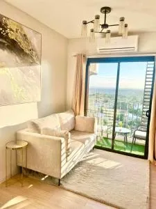 NEW! The Hive Residences - 1BR with Balcony & FREE Parking at Casa Arbo - Cainta