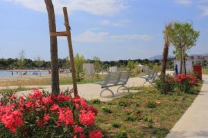 Apartments with parking space Podstrana, Split - 24063