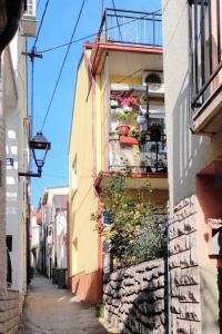 Apartments by the sea Selce, Crikvenica - 24075