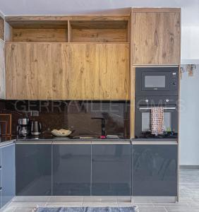 Two-Bedroom Grand Premier Apartment