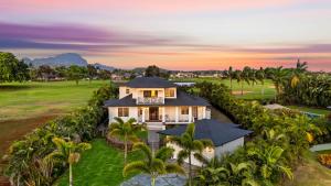 Spacious 4BR Luxury Home in Poipu