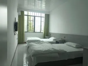 Heleju Homestay - Dengfeng