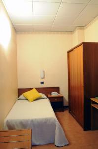 Classic Single Room