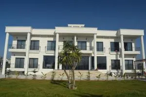 SG RESORT Apart Otel - 基兹卡雷斯