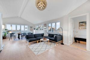 Sea View And Charging Station For Electric Car