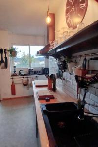 Maison coeur de village 220 m2 piscine clim