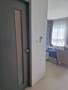 Grandblue condominium 602