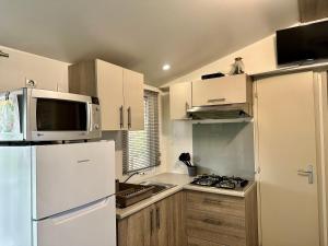 Campings Mobil home Happiness33 dans camping 5 etoiles acces direct plage Vendays Montalivet : photos des chambres