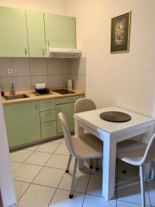 Apartments Lepur