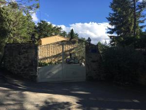 B&B / Chambres d'hotes Mas de la Pinede ex-Les Arbousiers : photos des chambres