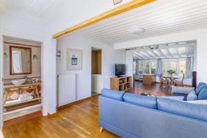 Aretousa - Deluxe Pool Apartment