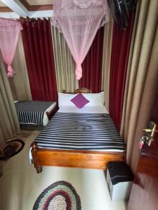 Rathnapala Guest