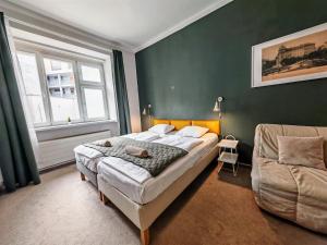 Apartment in Zizkov -301-