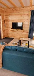 Casuta CORE - Botuş